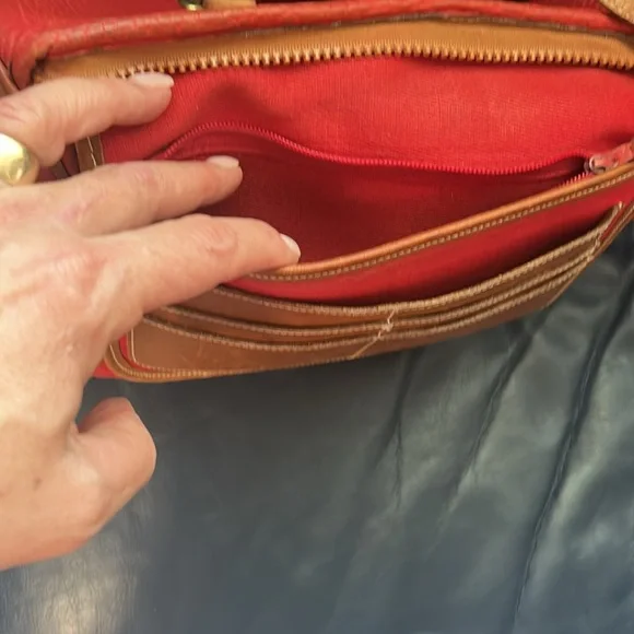 Dooney & Bourke Vintage Speedy Satchel - Picture 12 of 14